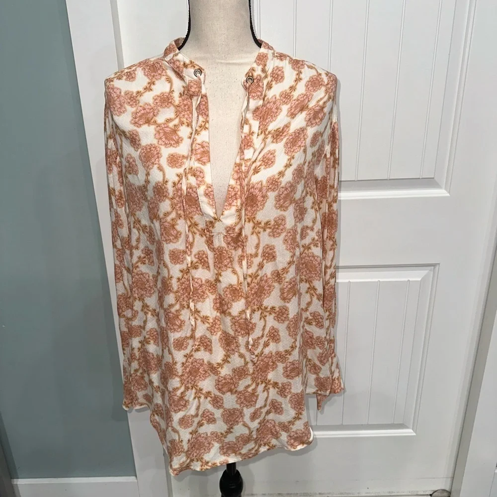 Free People Mia Floral tie neck tunic top size small